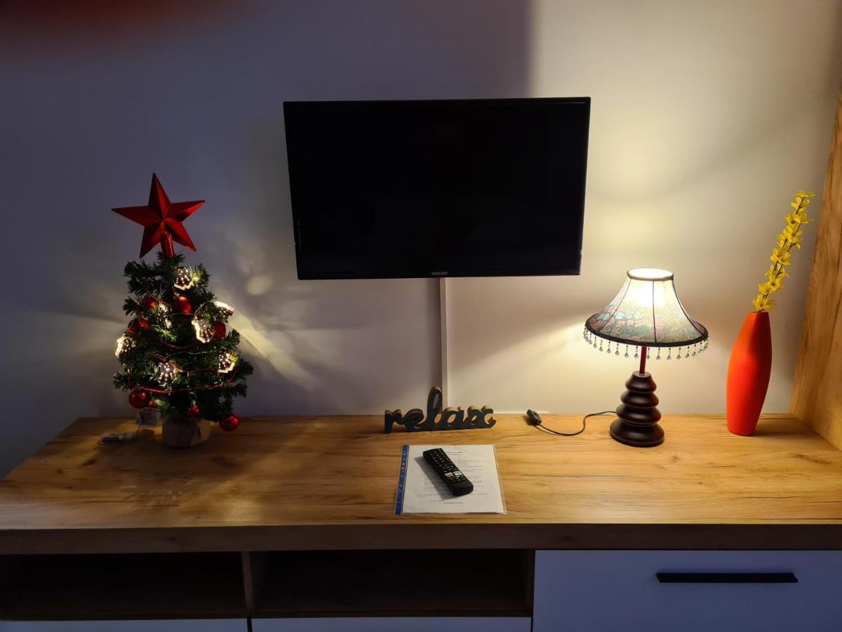 Studio Red Apartment Брашов Екстериор снимка