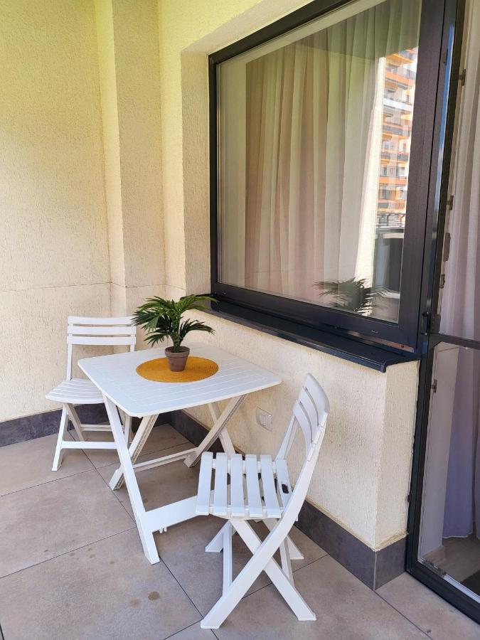 Studio Red Apartment Брашов Екстериор снимка