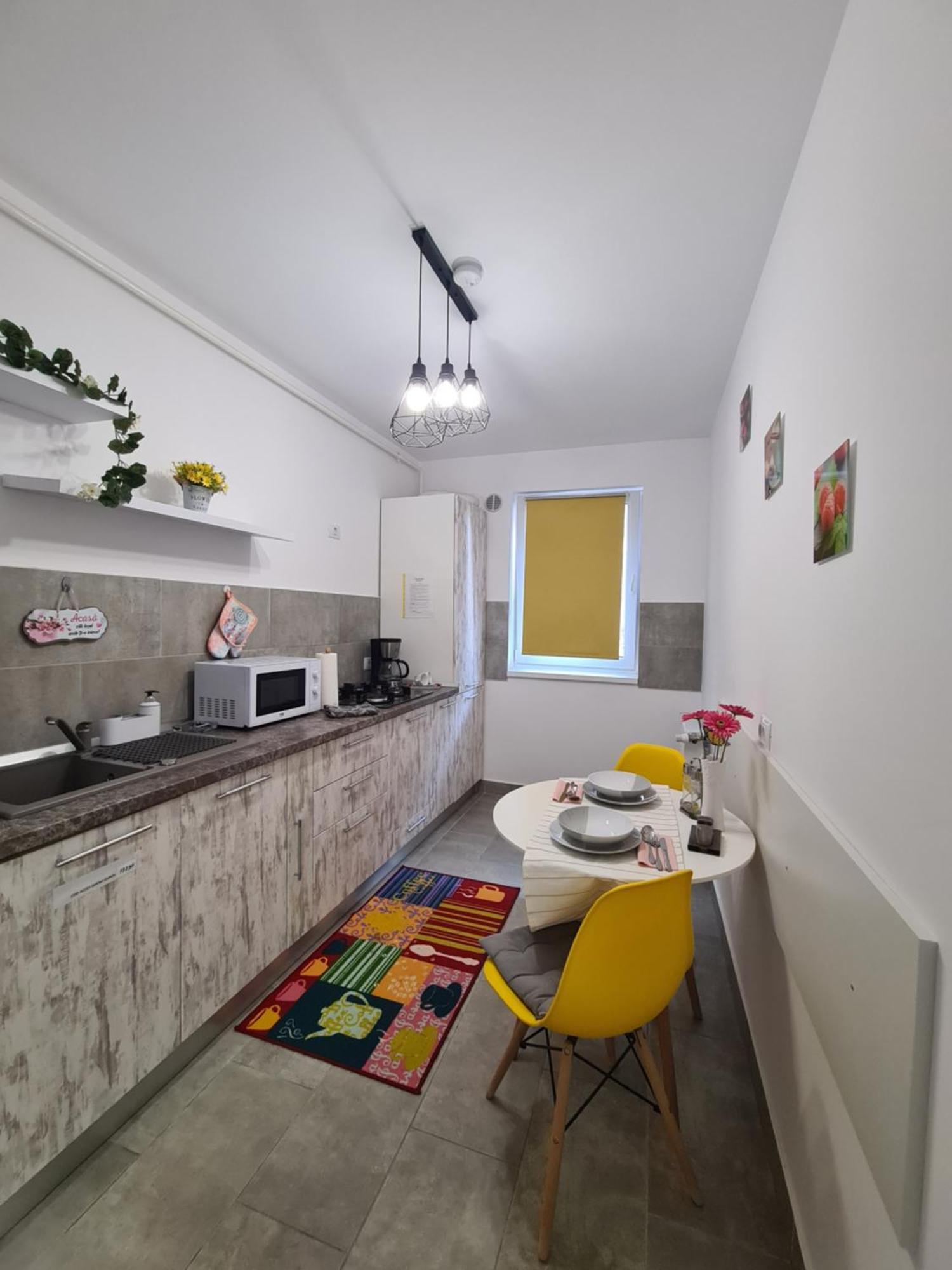 Studio Red Apartment Брашов Екстериор снимка